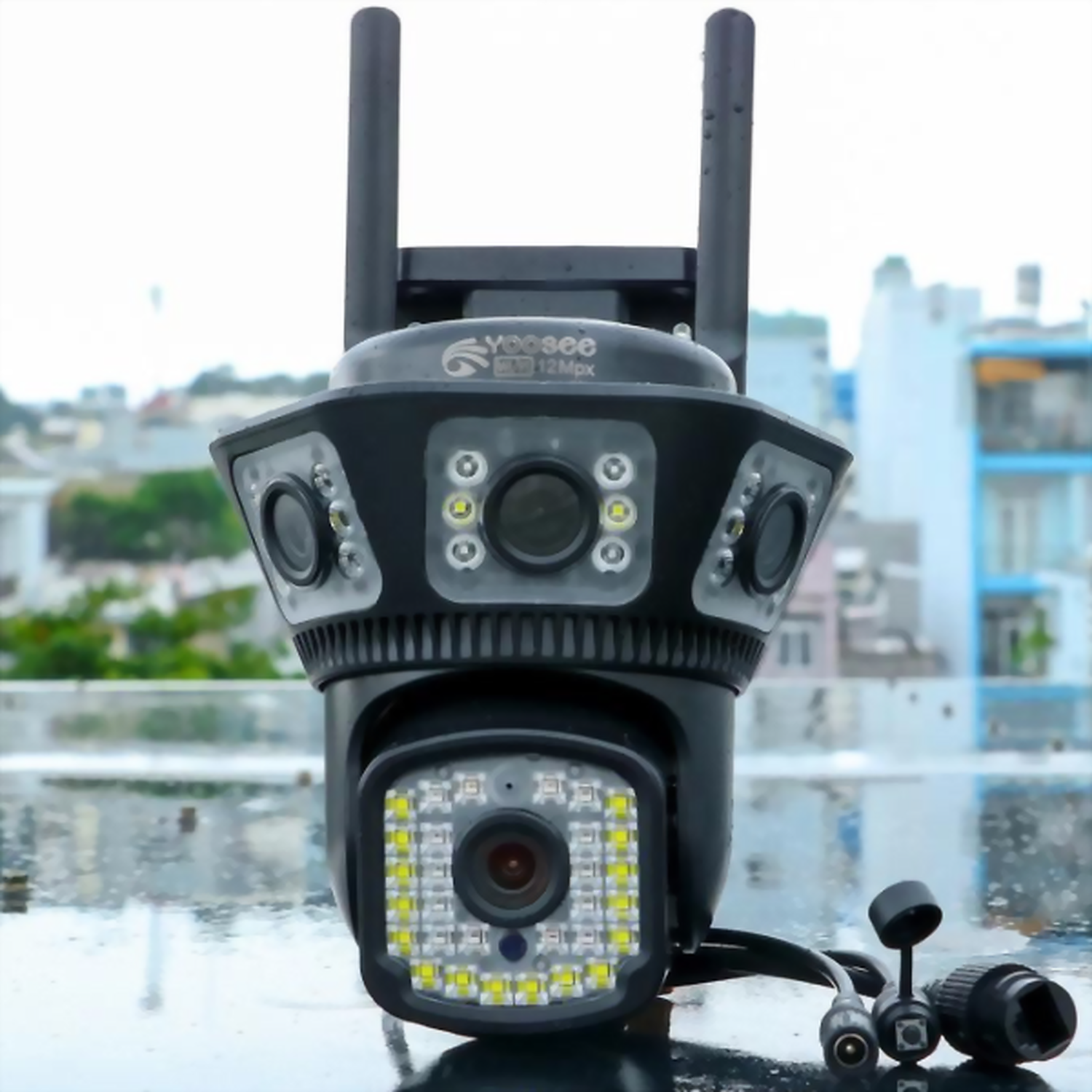 Hình ảnh sản phẩm Camera Wifi Yoosee 4 Mắt 3 Khung Hình Quan Sát Ngoài Trời Và Trong Nhà – Phiên bản cao cấp Màu đen - Camera Wifi Yoosee 4 Mắt 3 Khung Hình Quan Sát Ngoài Trời Và Trong Nhà - Phiên bản cao cấp Màu đen